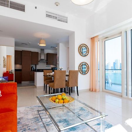 דובאי Dream Inn Apartments- West Wharf Tower Canal View מראה חיצוני תמונה