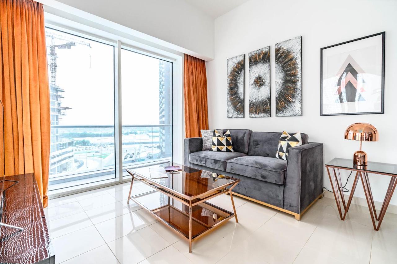 דובאי Dream Inn Apartments- West Wharf Tower Canal View מראה חיצוני תמונה