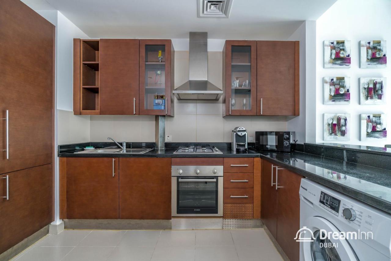 דובאי Dream Inn Apartments- West Wharf Tower Canal View מראה חיצוני תמונה