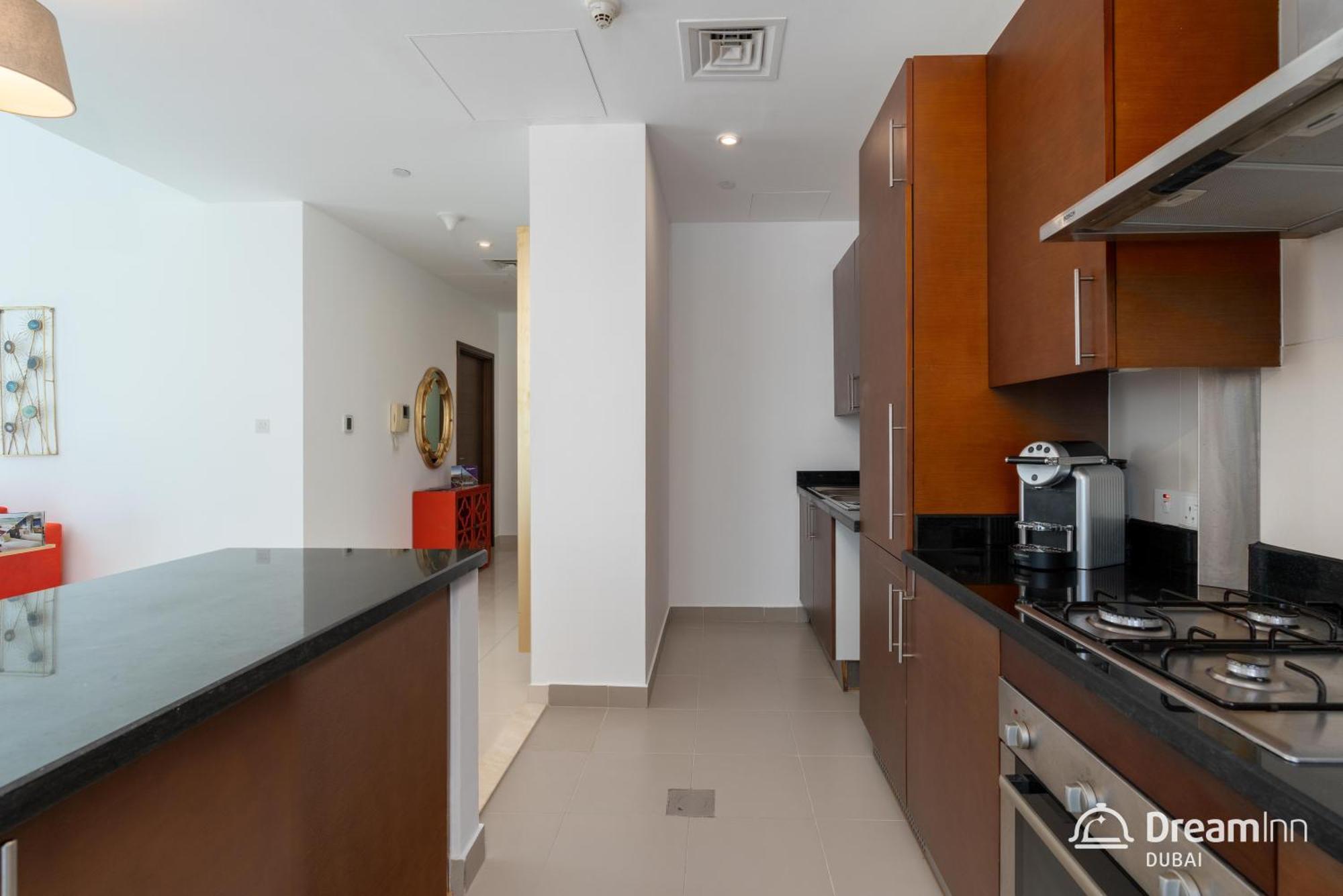 דובאי Dream Inn Apartments- West Wharf Tower Canal View מראה חיצוני תמונה